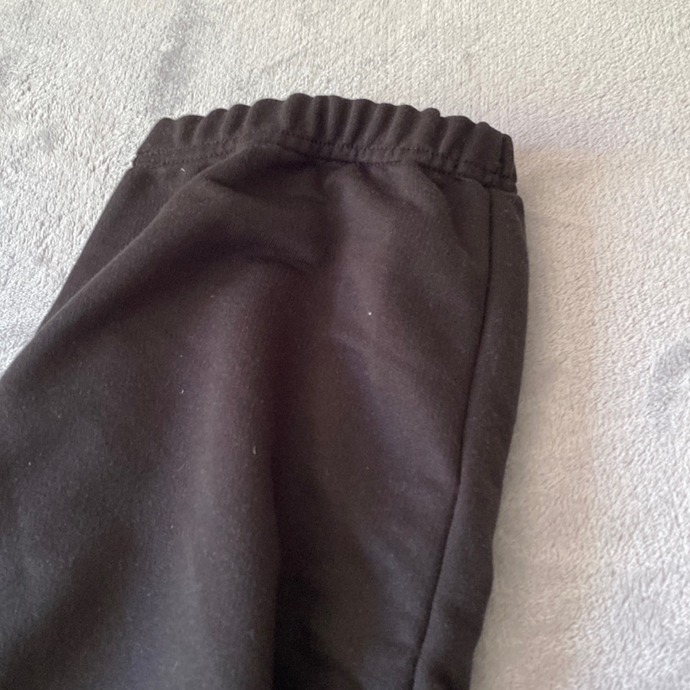 Black sweatpants
